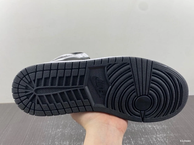 Cheap Air OG Panda DZ5485-010 High 1 Jordan Reverse 0706